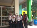 Babinkamtibmas Bongkaran Gelar Rabu Narsis di SMPN 8