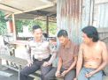Babinkamtibmas Takal Kedinding Sambang Pemukiman, Sampaikan Waspada Orang Tak Dikenal