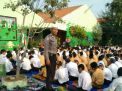 Kapolsek Kenjeran Sampaikan Pesan Rajin Belajar Dalam Rabu Narsis