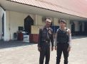 Satsabhara Polres Tanjung Perak Patroli di Gereja Bahtera Hayat, Amankan Pelaksanaan Kebaktian
