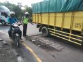 Satlantas Polres Tanjung Perak Lakukan Pengaturan Pagi, Berikan Pelayanan Masyarakat
