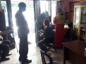Babinkamtibmas Polsek Asemrowo Lakukan Pengamanan Vaksinasi Covid-19 Untuk Lansia