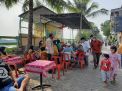 Babinkamtibmas Morokrembangan Kawal Vaksinasi di Gadukan Utara