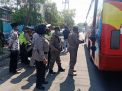 Cegah Penyebaran Covid-19, Polres Tanjung Perak Lakukan Razia Masker Penumpang Bus