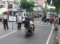 Polsek Semampir Bareng Satpol PP & Koramil Lakukan Operasi Masker di Wisata Religi Ampel