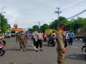 Polres Tanjung Perak Bersama Personil Gabungan Gelar Operasi Penertiban Masker di Jalan Bunguran