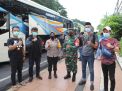 Kapolres Tanjung Perak Menyambut Baik dan Berikan Fasilitas Bus Kepada Rombongan HMI