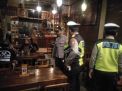 Polsek Krembangan Gelar Operasi Jam Malam Diikuti Penertiban Masker di Jalan Demak