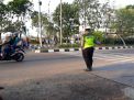 Polsek Asemrowo Laksanakan Pengaturan Pagi di Exit Tol Dupak