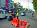 Satlantas Polres Pelabuhan Tanjung Perak Beri Pelayanan Melalui Pengaturan Pagi