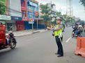 Satlantas Polres Tanjung Perak Beri Pelayanan Melalui Pengaturan Pagi