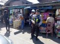 Satsabhara Polres Tanjung Perak Gelar Patroli Bersama di Pasar Ujung