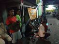 Babinkamtibmas Morokrembangan Sosialisasikan SPKT Door To Door Ke Warga Tambak Asri