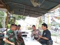 Kunjungi Warga Rusun Tanah Merah, Babinkamtibmas Takal Kedinding Sampaikan Jaga Kerukunan