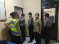 Pantau Kesehatan Tahanan, Polsek Semampir Laksanakan Pengecekan Pagi