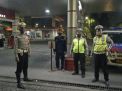 Unit Lantas Polsek Asemrowo Gelar Patroli Malam di SPBU, Antisipasi Jambret