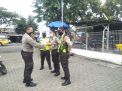 Panit Binmas Polsek Krembangan Sampaikan Pesan Positif Kepada Petugas Sekuriti PT Sriwijaya