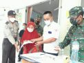 Personil Polsek Kenjeran Lakukan Pengamanan Vaksinasi Covid-19 Untuk Guru & Lansia