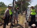 Satlantas Polres Tanjung Perak Pasang Papan Peringatan Jalur Tengkorak