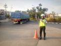 Cegah Kemacetan, Satlantas Polres Tanjung Perak Lakukan Pengaturan Pagi Hari