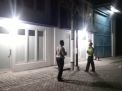 Polsek Kenjeran Gelar Patroli Malam di Gudang Logistik Pemilu