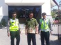 Kebaktian Minggu di Gereja Santo Mikael Dikawal Polsek Krembangan