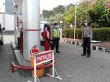 Personil Polsek Asemrowo Sambang SPBU Dalam Rangka Patroli Rutin Untuk Antisipasi 3C