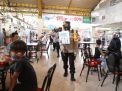Kapolres Tanjung Perak Ajak Pengunjung Mall Pasar Atom Ikut Berpartisipasi Dalam Pilwali