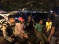 Satsabhara Polres Tanjung Perak Sampaikan Pesan Kamtibmas Ke Sopir Angkot