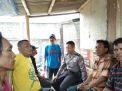 Babinkamtibmas Polsek Kenjeran Sosialisasikan SPKT Door To Door Ke Warga Kedinding Lor