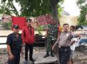 Babinkamtibmas Krembangan Utara Tindaklanjuti Keluhan Warga Masalah Sumbatan Saluran Air