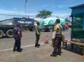 Babinkamtibmas Genting Kalianak Lakukan Patroli Bareng Babinsa, Pantau Keamanan Pergudangan Kalianak