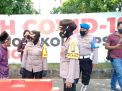 Kapolres Tanjung Perak Pimpin Operasi Penertiban Masker di Akses Tol Suramadu