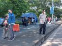 Wakapolsek Kenjeran Pimpin Penertiban  Masker Bersama Personil Gabungan di Akses Tol Suramadu