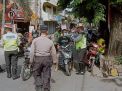 Polsek Asemrowo & Instansi Samping Gelar Operasi Penertiban Masker, Sasar Pengendara di Jalan Asem Raya