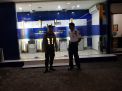 Personil Satsabhara Polres Tanjung Perak Gelar Patroli Malam di Kantor Bank Mandiri