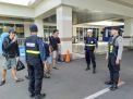 Satsabhara Polres Tanjung Perak Patroli Bersama Sekuriti Pelindo di Terminal GSN