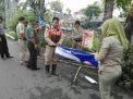 Babinkamtibmas Tambak Wedi Kawal Penertiban APK