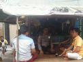 Babinkamtibmas Morokrembangan Sampaikan Pesan Kamtibmas Ke Warga