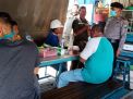 Satsabhara Polres Tanjung Perak Sampaikan Himbauan Jaga Jarak Untuk Cegah Corona