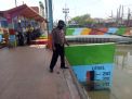 Deteksi Dini Potensi Banjir, Polsek Asemrowo Pantau Pintu Air