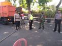 Polsek Semampir Gelar Operasi Penertiban Masker di Pintu Masuk Wisata Religi Ampel