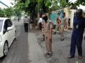 Polsek Kenjeran Gelar Operasi Penertiban Masker Bersama Personil Gabungan di Depan Kantor Kecamatan Bulak