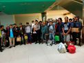 Polres Tanjung Perak Sediakan 2 Bus Damri Untuk Pengungsi Wamena Yang Turun di Pelabuhan GSN