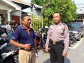 Personil Polsek Kenjeran PAM Kebaktian Minggu di Gereja Jawi Wetan