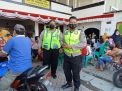 Polsek Krembangan Kawal Pembagian Bantuan Sembako & BST
