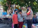 Polsek Krembangan & Satpol PP Lakukan Operasi Penertiban Masker di Pasar & Warkop