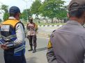 Kapolsek Kenjeran Pimpin Operasi Penertiban Masker Gabungan di Akses Jembatan Suramadu