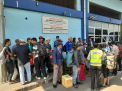 Pengungsi Wamena Dikawal Polres Tanjung Perak di Pelabuhan GSN