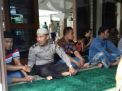 Pesan Anti Hoax Disampaikan Babinkamtibmas Tambak Sarioso Dalam Jumat Darling